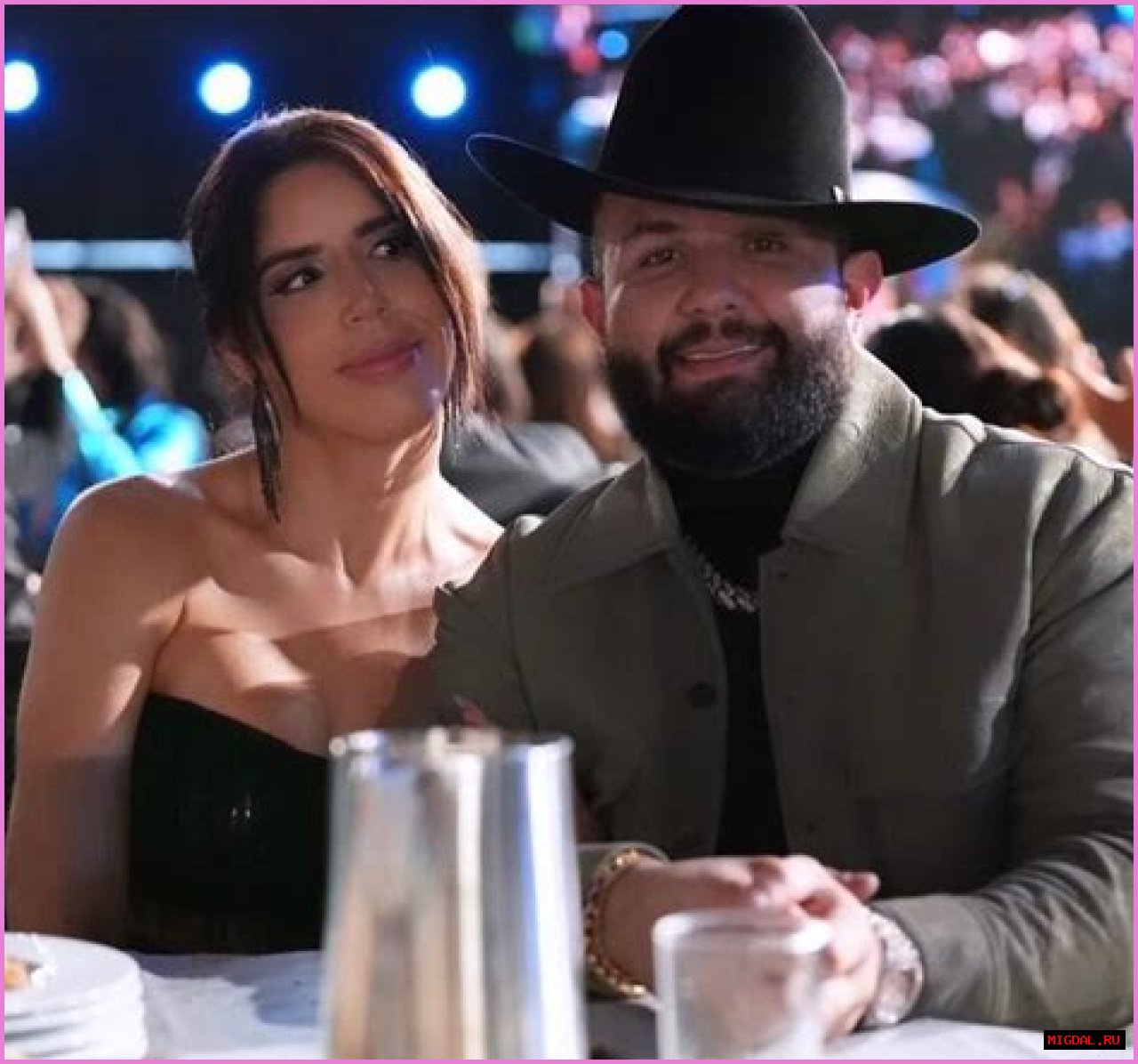 Is Carin Leon Married? Unraveling The Personal Life Of The Rising Star