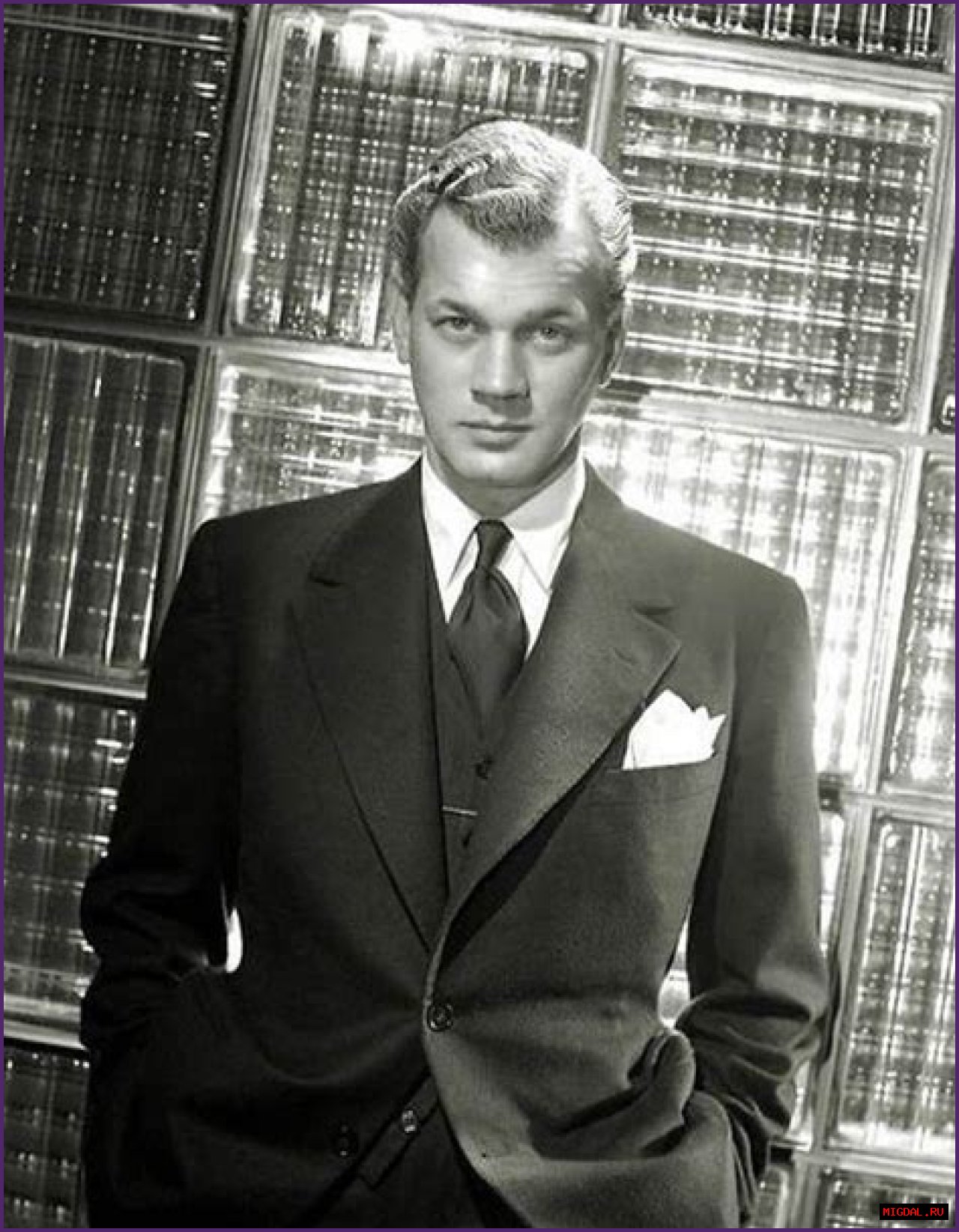 Joseph Cotton Movies: A Comprehensive Look At The Iconic Actor's Career